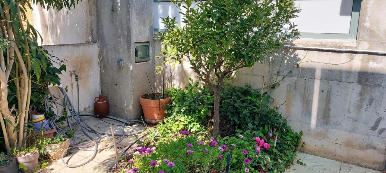Lenia'S 1 Apartment Artemida  Ngoại thất bức ảnh